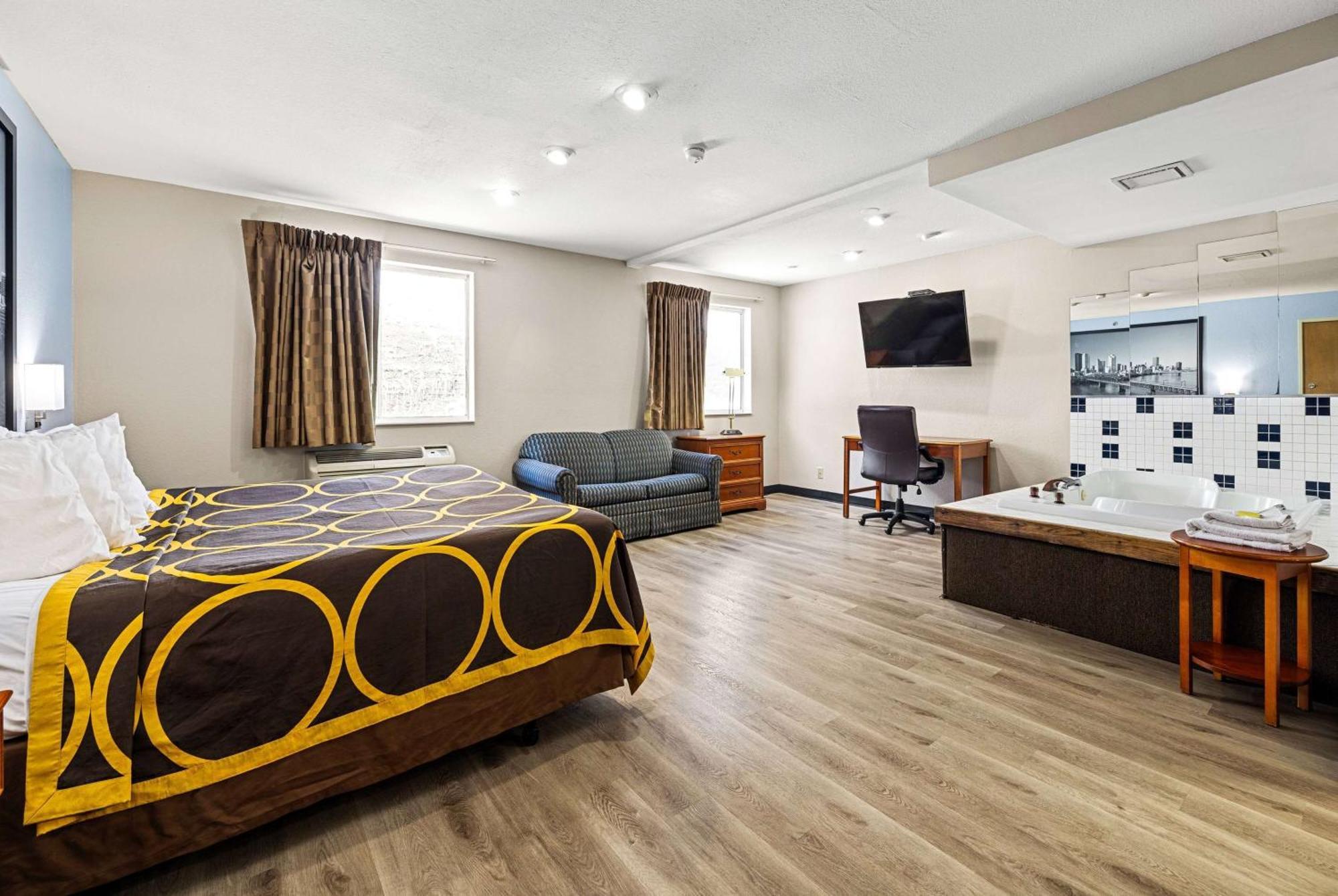Super 8 By Wyndham Pittsburgh/Monroeville Bagian luar foto
